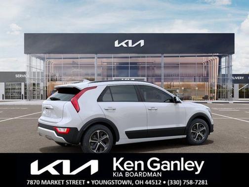 Snow White Pearl 2026 Kia Niro EX