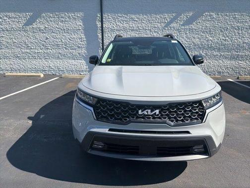 Wolf Gray 2023 Kia Sorento X-Line EX