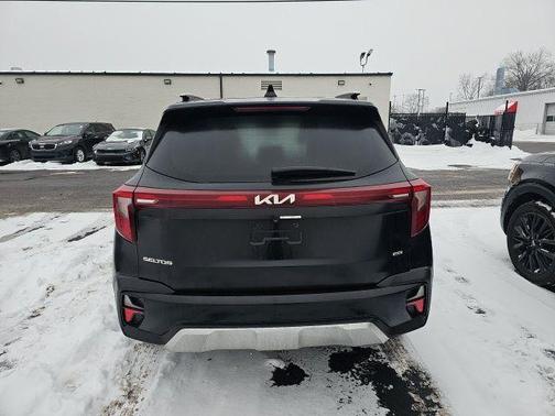 2024 Kia Seltos S