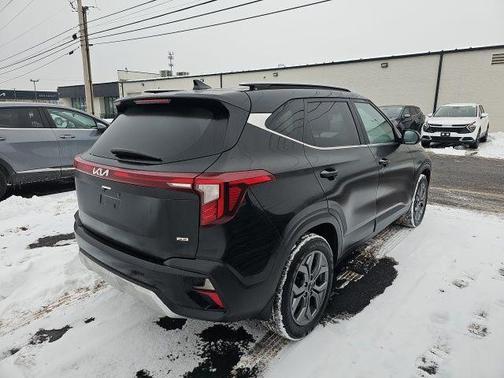 2024 Kia Seltos S