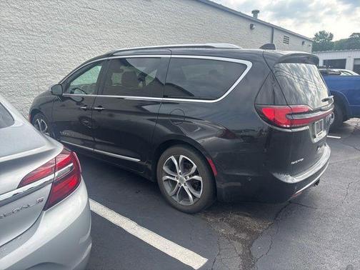 2022 Chrysler Pacifica Pinnacle
