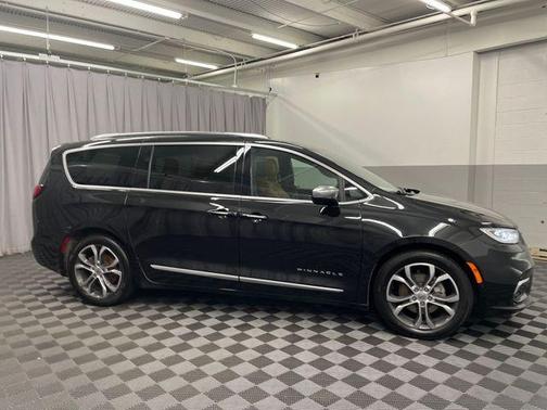 2022 Chrysler Pacifica Pinnacle