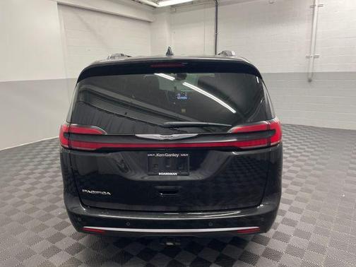 2022 Chrysler Pacifica Pinnacle