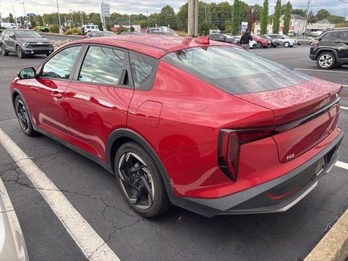 2025 Kia K4 EX