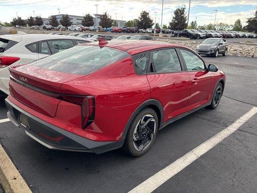 2025 Kia K4 EX