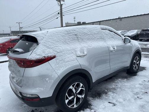 2022 Kia Sportage LX