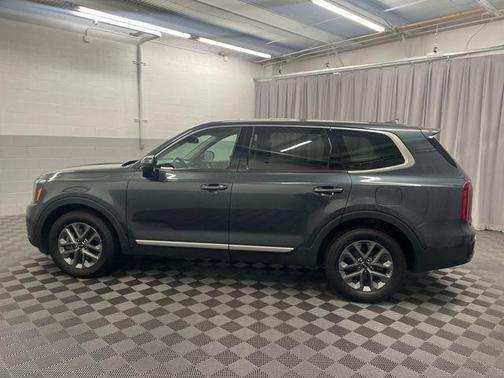 2024 Kia Telluride LX