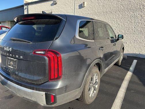 2024 Kia Telluride LX
