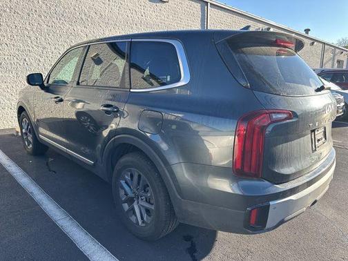2024 Kia Telluride LX