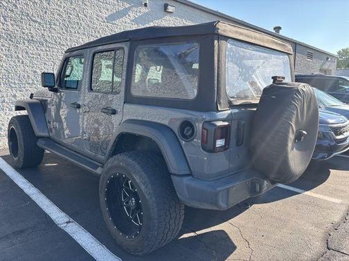 2022 Jeep Wrangler Unlimited Sport