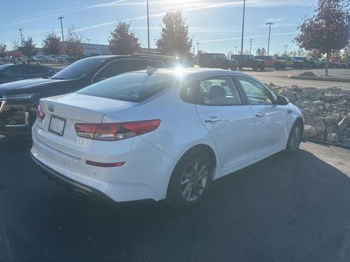 2019 Kia Optima LX