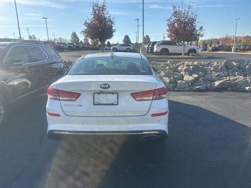 2019 Kia Optima LX