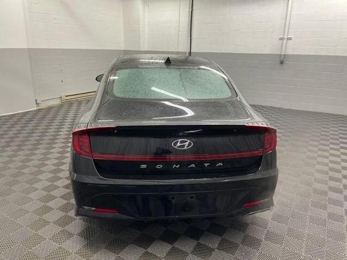 2022 Hyundai SONATA SEL