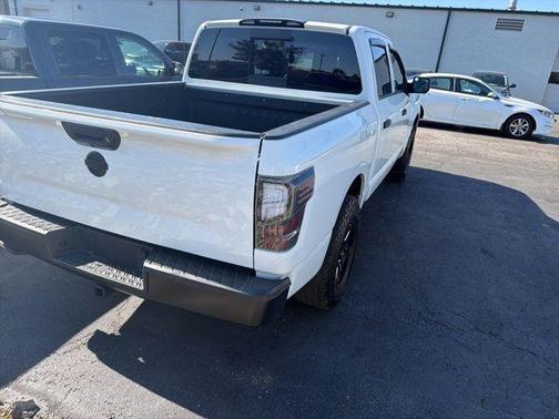 Glacier White 2019 Nissan Titan S