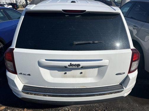 Bright White Clearcoat 2017 Jeep Compass High Altitude