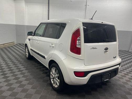 2012 Kia Soul Base