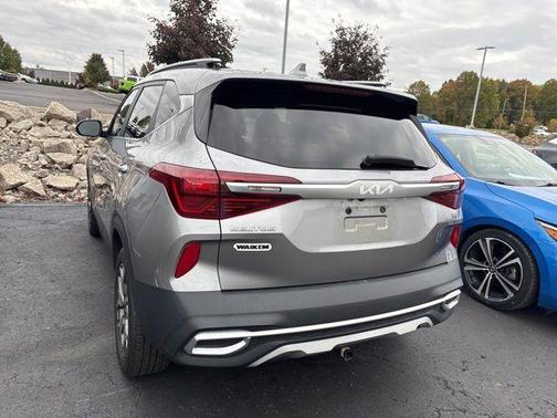 2022 Kia Seltos EX