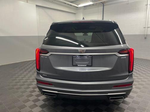2021 Cadillac XT6 Premium Luxury AWD