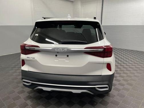 2023 Kia Seltos S