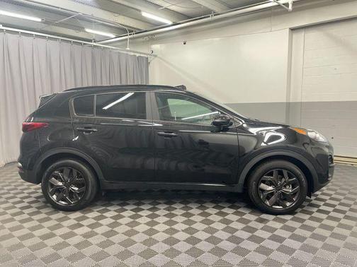 2022 Kia Sportage Nightfall