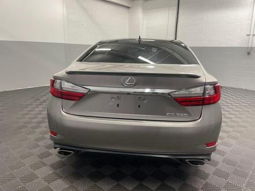 2017 Lexus ES 350 Base
