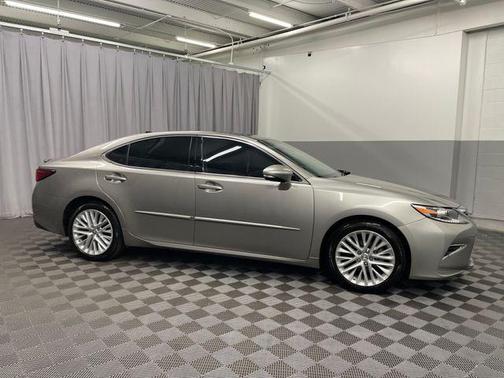 2017 Lexus ES 350 Base