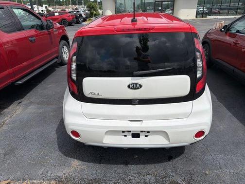 Clear White / Red Roof 2019 Kia Soul +
