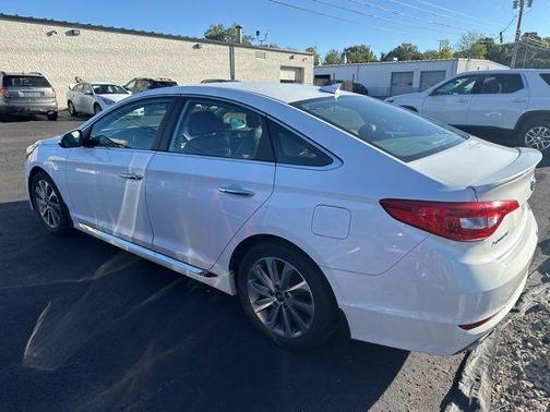 2016 Hyundai SONATA Sport