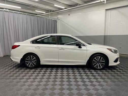 2019 Subaru Legacy 2.5i