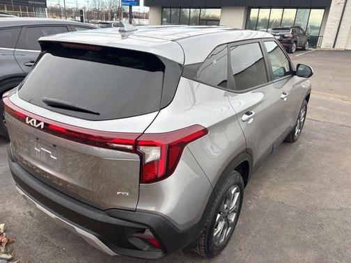 2025 Kia Seltos LX