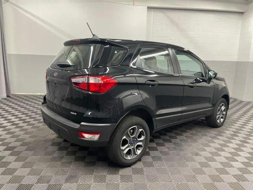2022 Ford EcoSport S