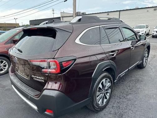 2025 Subaru Outback Touring XT