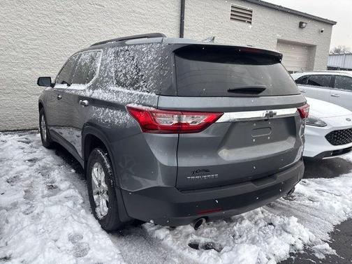 2021 Chevrolet Traverse LT Cloth