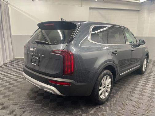 2022 Kia Telluride LX
