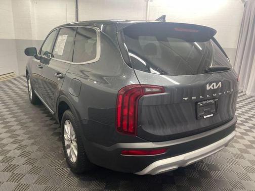 2022 Kia Telluride LX