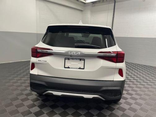 2023 Kia Seltos LX