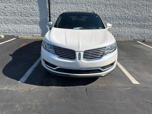 White Platinum Tri-Coat Metallic 2017 Lincoln MKX Reserve