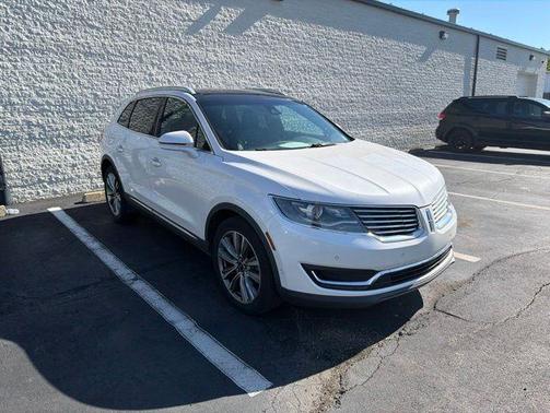 White Platinum Tri-Coat Metallic 2017 Lincoln MKX Reserve
