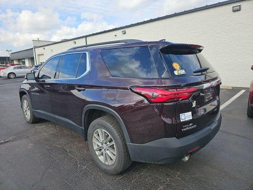 2022 Chevrolet Traverse LT Cloth