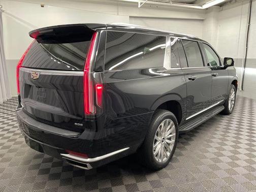 2024 Cadillac Escalade ESV Premium Luxury