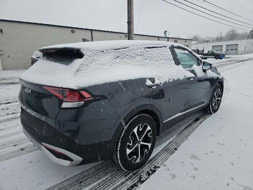 2023 Kia Sportage EX