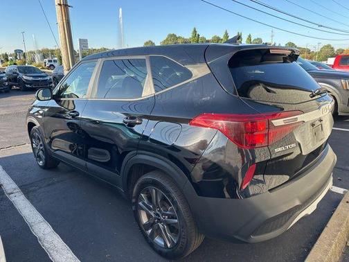 2023 Kia Seltos LX