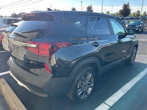 2023 Kia Seltos LX