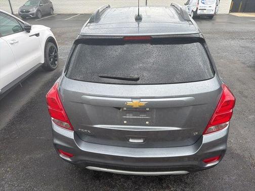 Satin Steel Metallic 2019 Chevrolet Trax LT