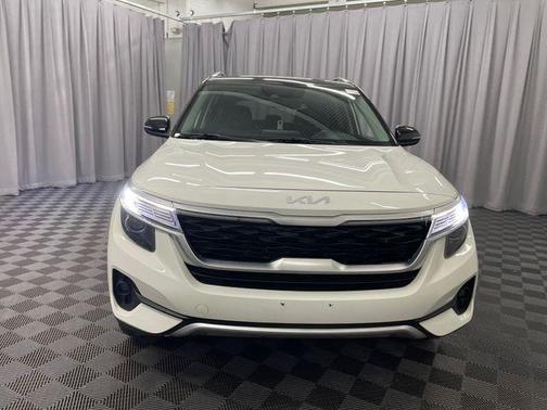 2022 Kia Seltos S
