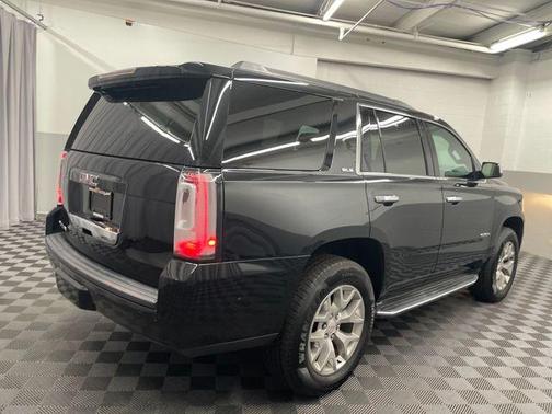 2017 GMC Yukon SLE