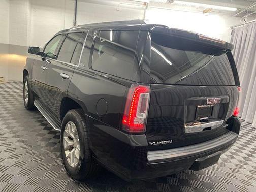 2017 GMC Yukon SLE