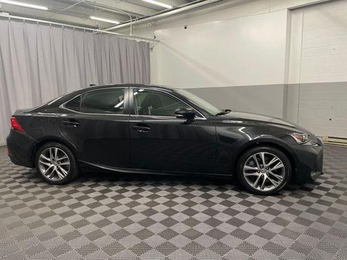 2018 Lexus IS 300 Base