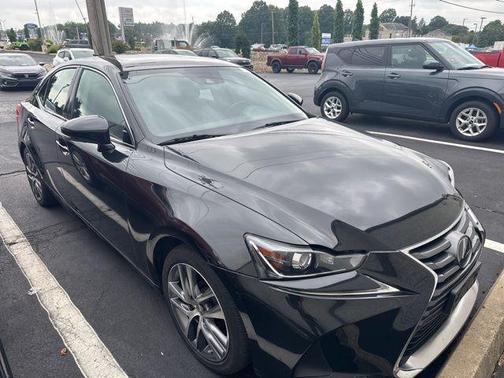2018 Lexus IS 300 Base