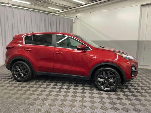 2022 Kia Sportage LX